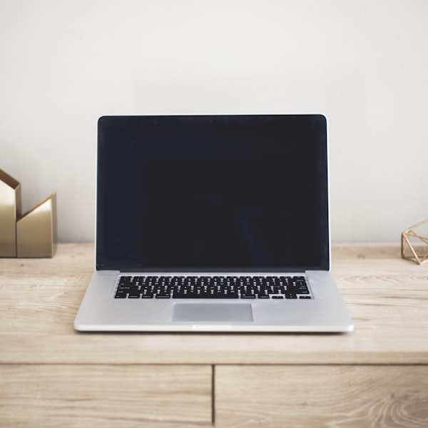 Dell XPS 15 Laptop